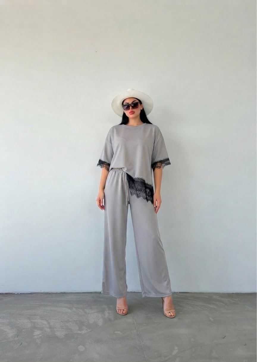 Oysho Lace Two-Piece Set