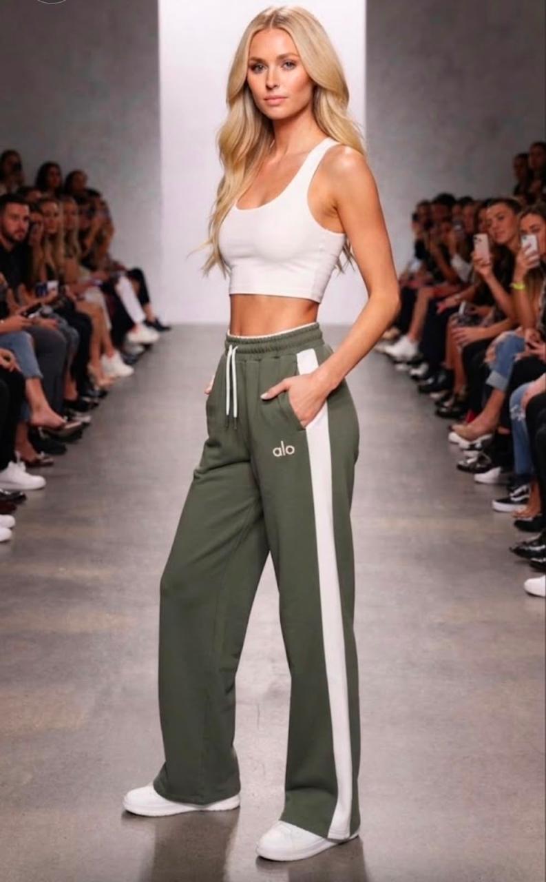 Side-Stripe Wide-Leg Pants