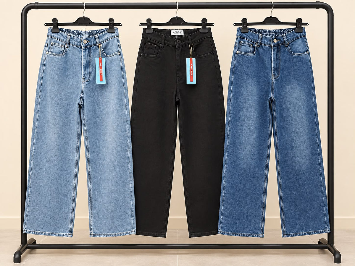 Wide-Leg Jeans