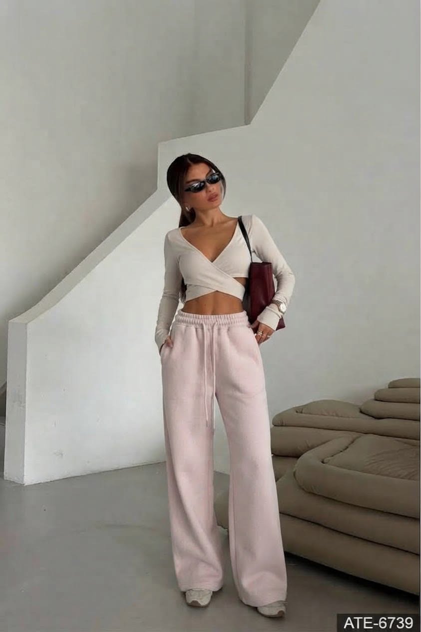 Wide-Leg Jogger Pants