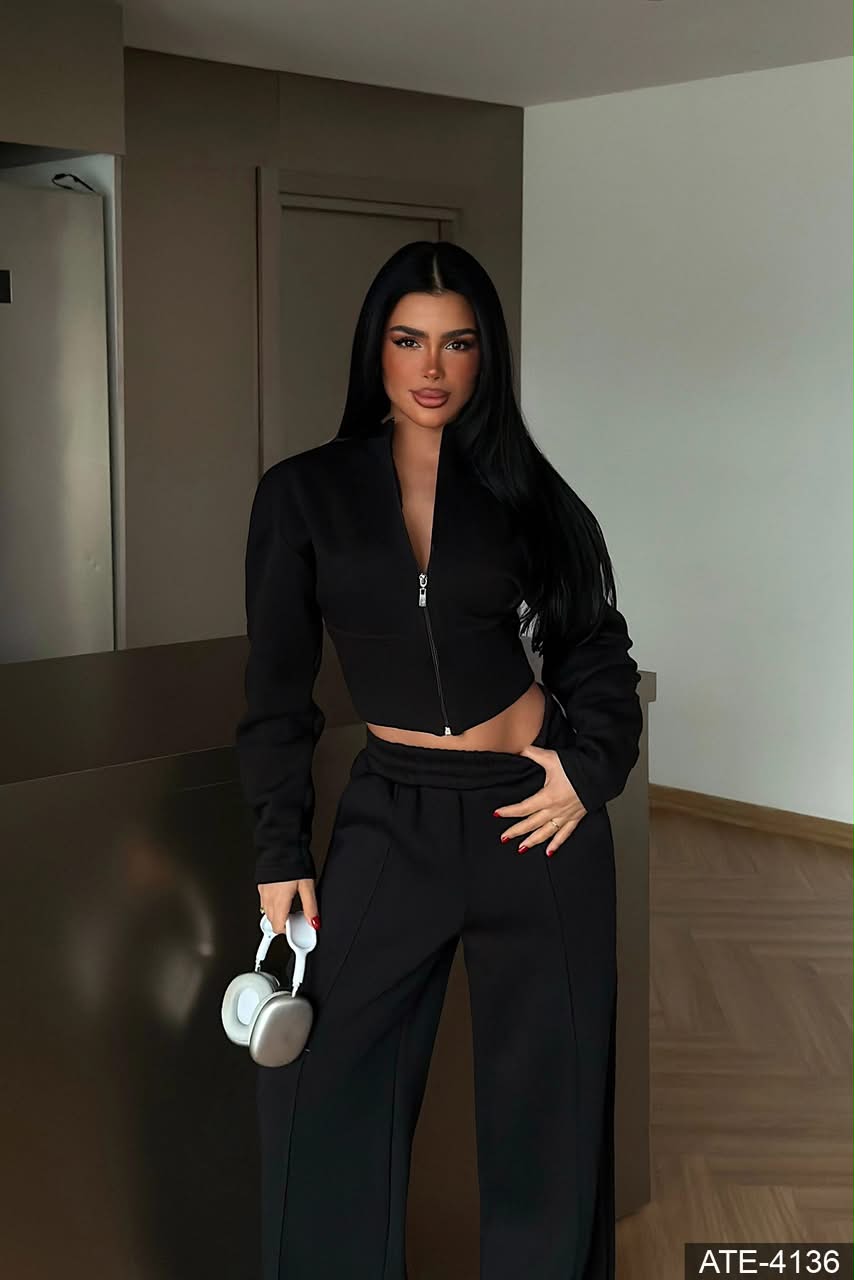 Cropped Zip Set