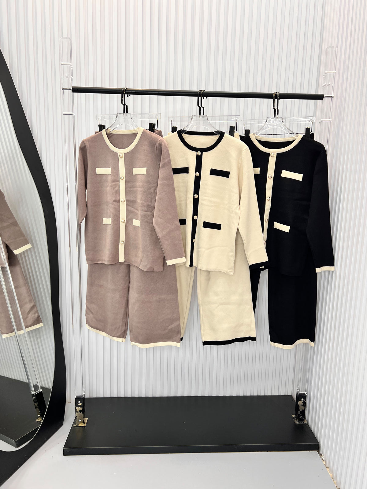 Contrast Knit Set