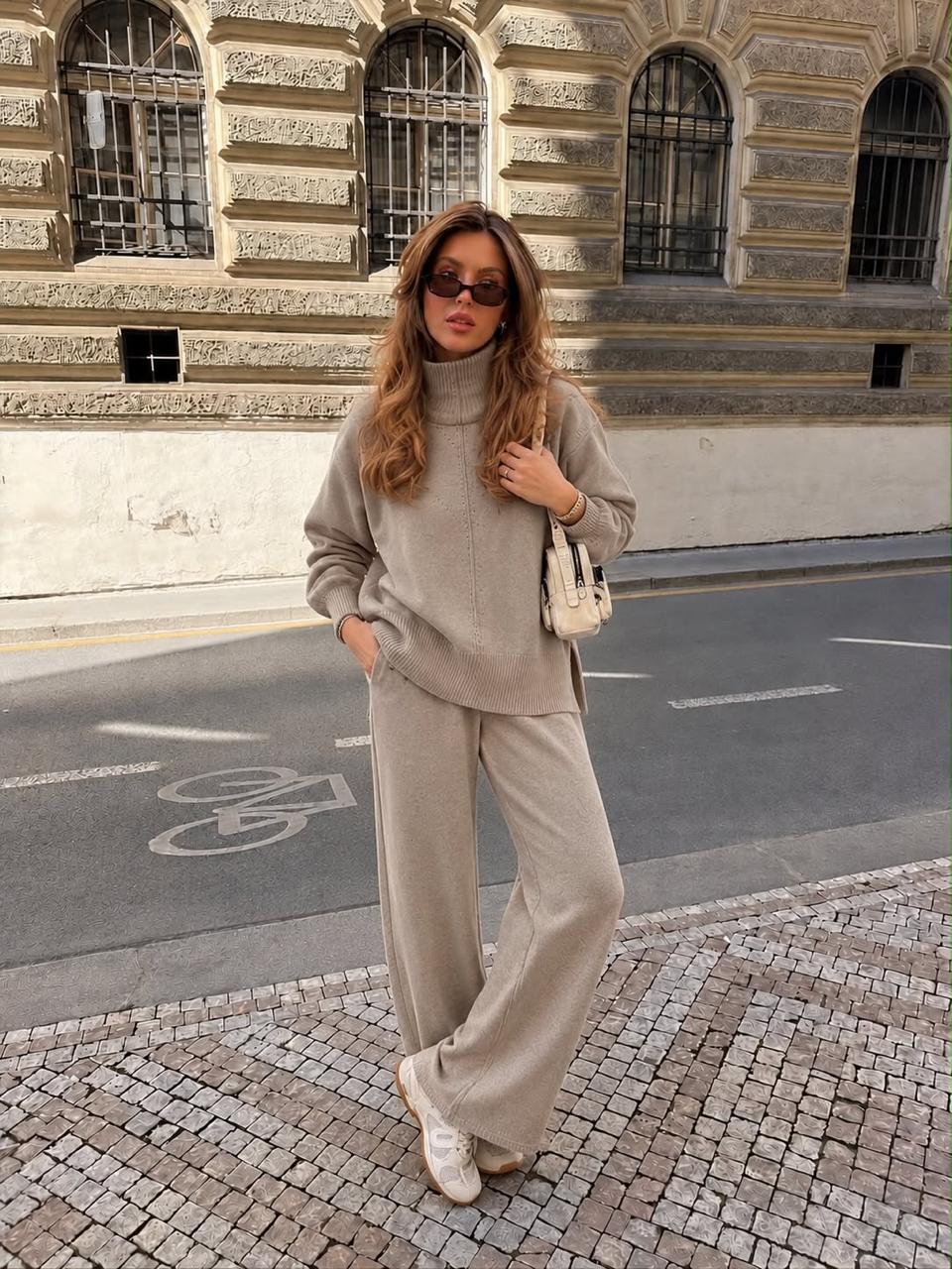 Soft Wool Turtleneck Set